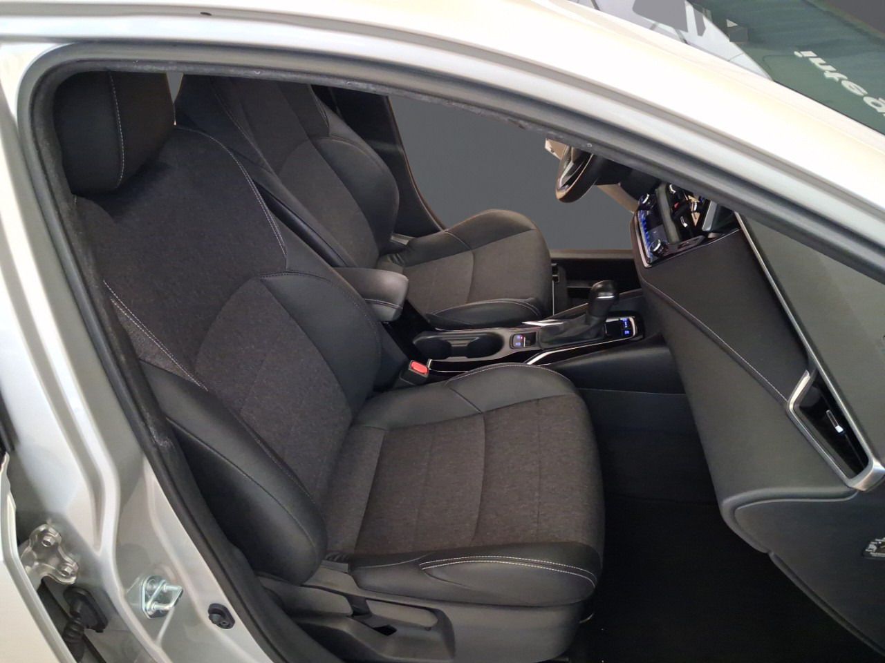 Toyota Corolla 1.8 125H STYLE E-CVT - foto 9