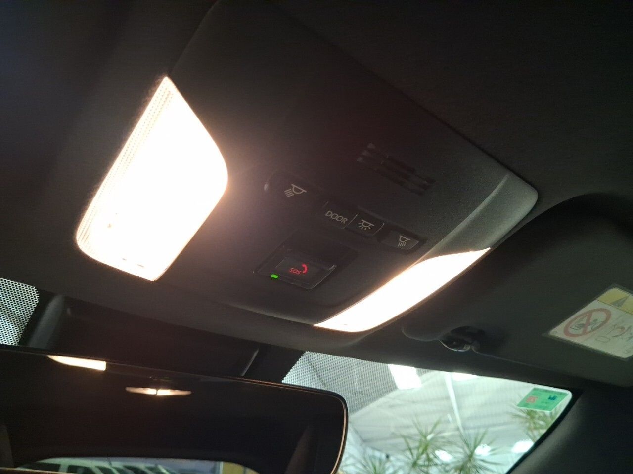 Toyota Corolla 1.8 125H STYLE E-CVT - foto 19