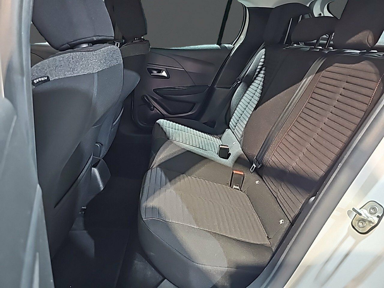 Peugeot 208 BlueHDi 73kW (100CV) Active Pack - foto 10