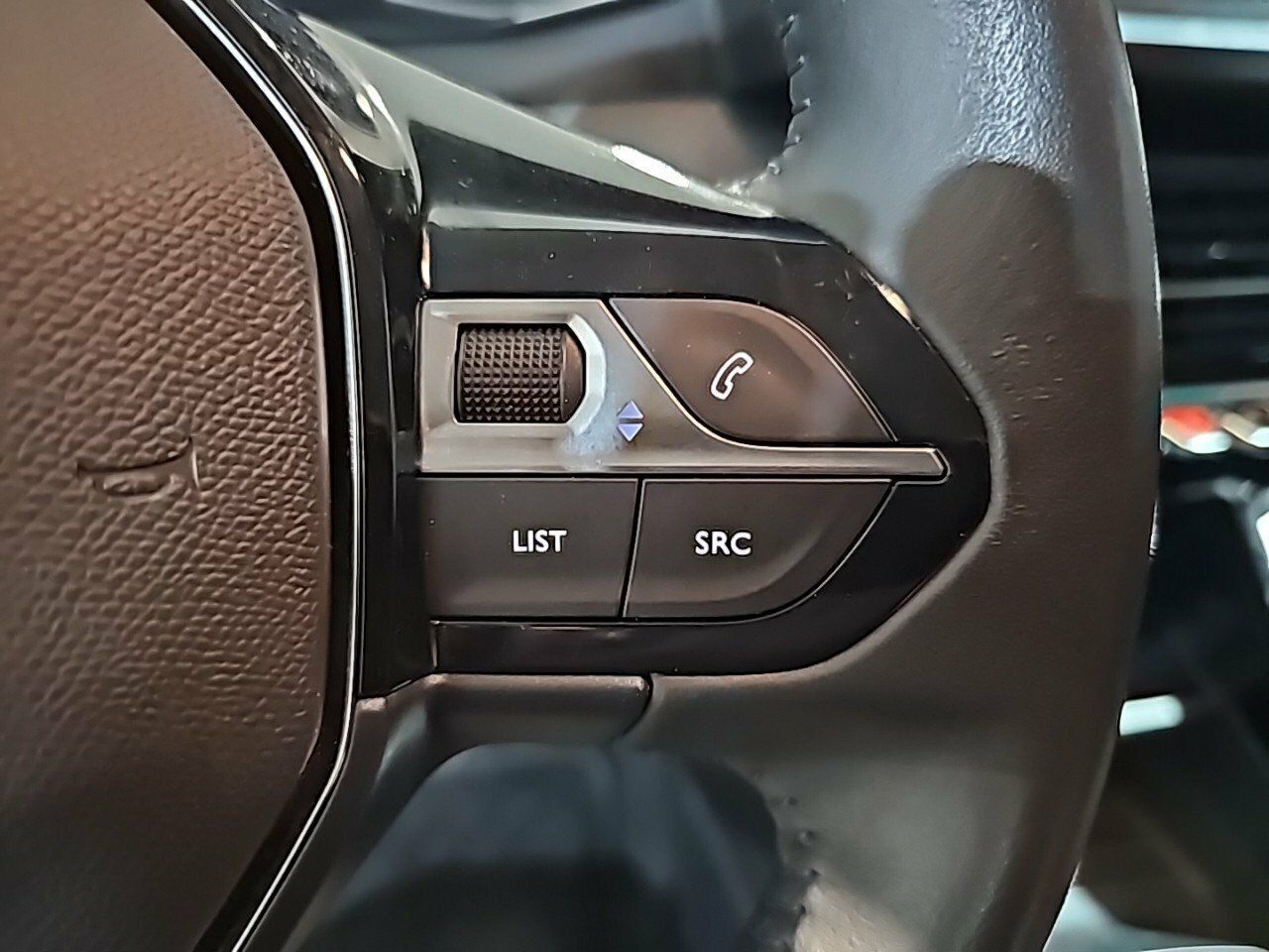 Peugeot 208 BlueHDi 73kW (100CV) Active Pack - foto 13