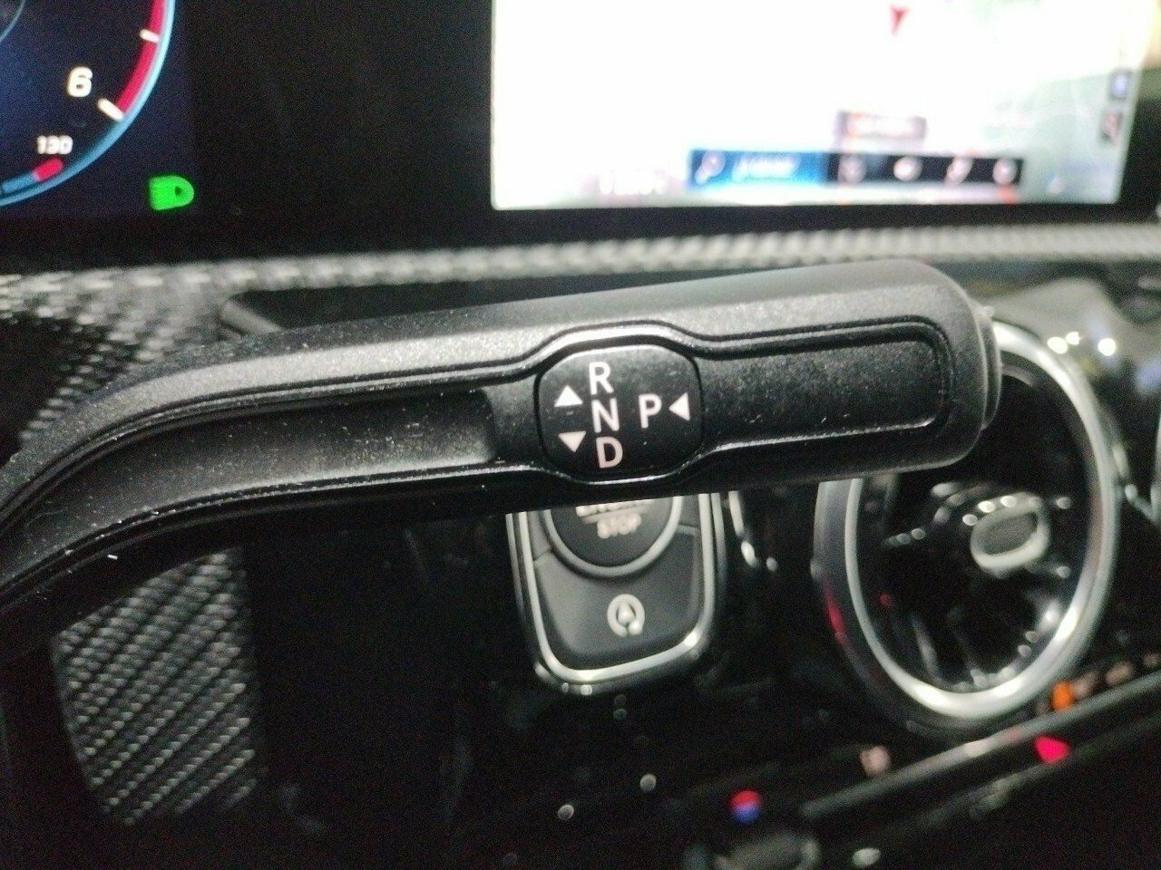 Mercedes CLA CLA 200 D DCT Shooting Brake - foto 18