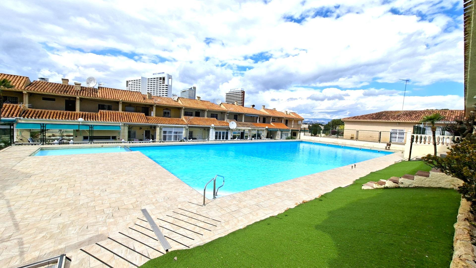 APARTAMNETO CON PISCINA,PARKING............... - foto 17