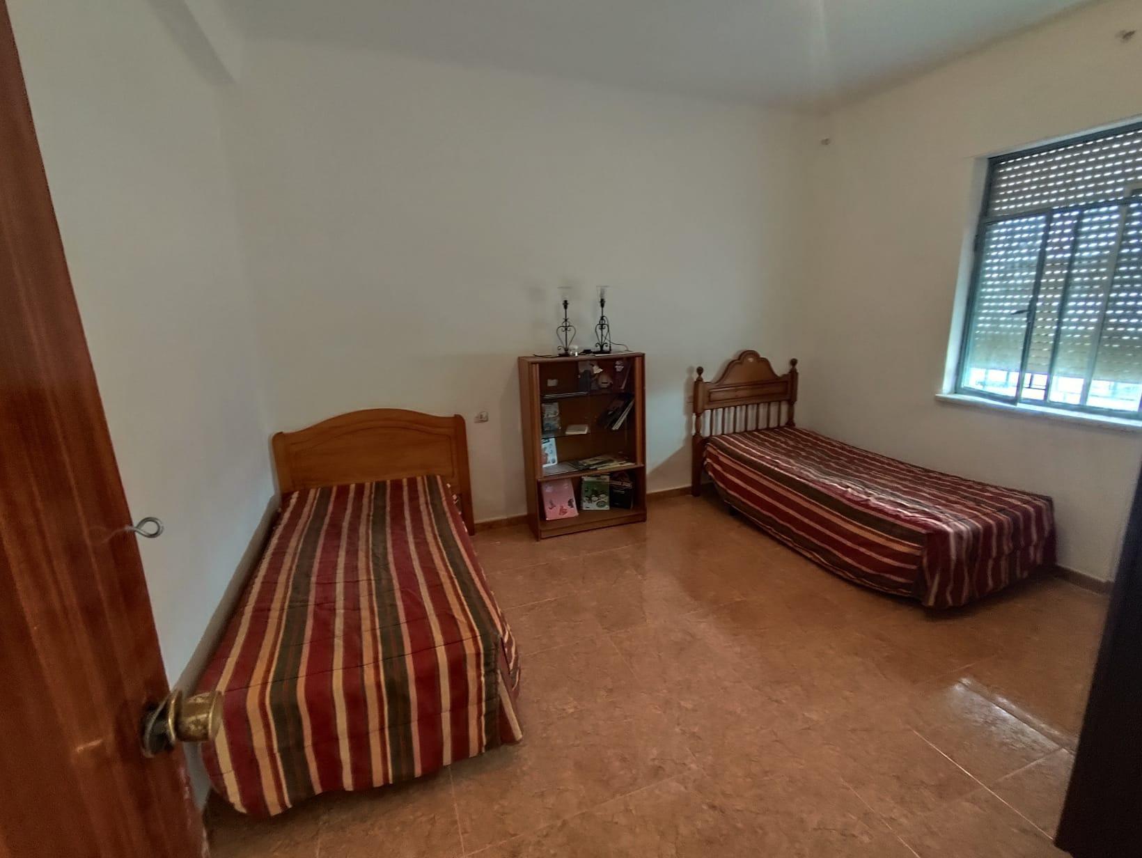 Casa con 3 dormitorios y patio en Los Almagros – Ideal para  - foto 5