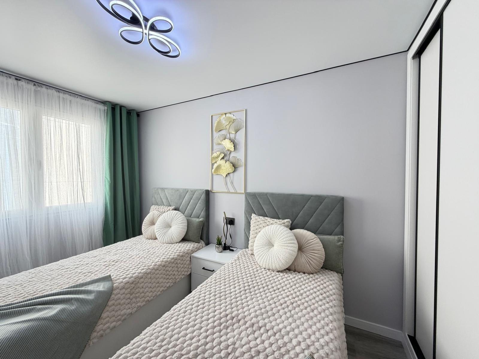 APARTAMENTO TOTALMENTE REFORMADO CON VISTAS AL MAR Y A 200 M - foto 46