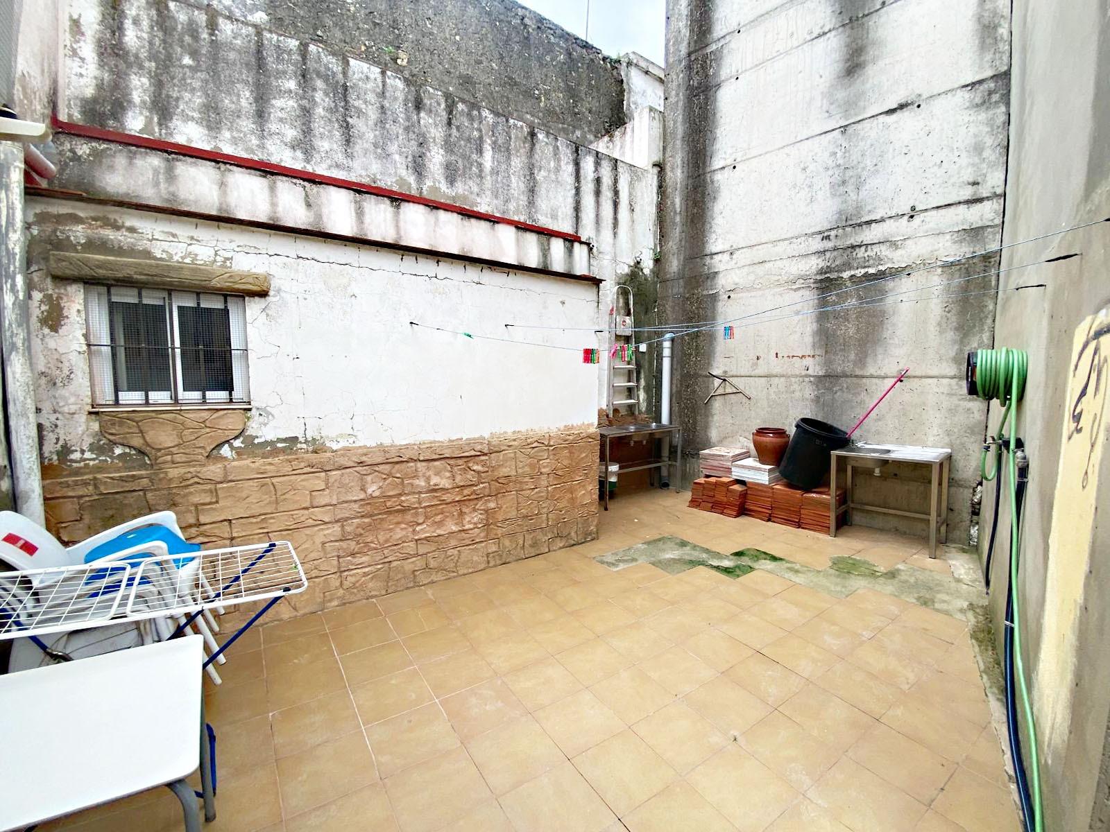 Vivienda luminosa con patio y amplias azoteas con vistas al  - foto 36