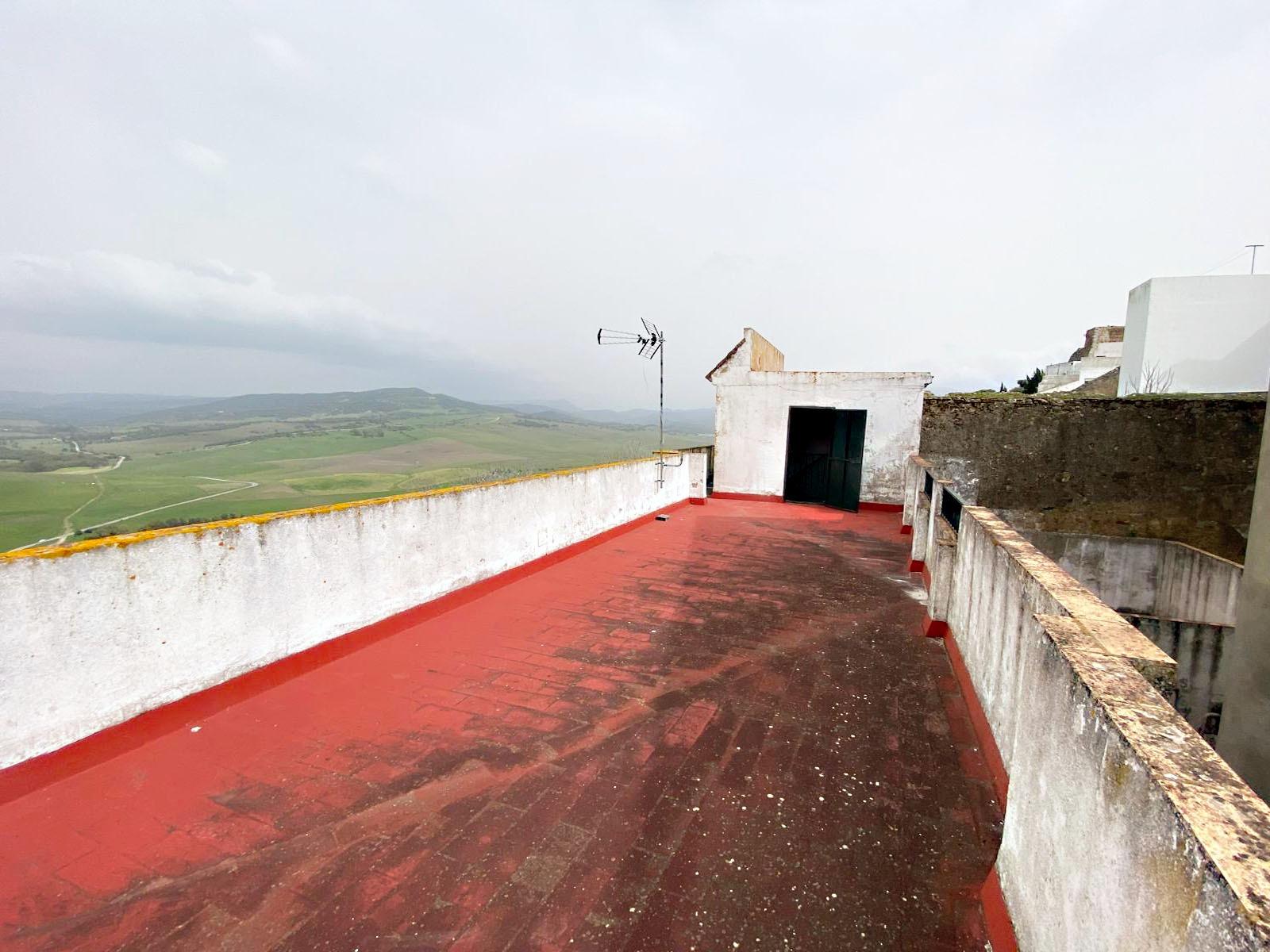 Vivienda luminosa con patio y amplias azoteas con vistas al  - foto 37