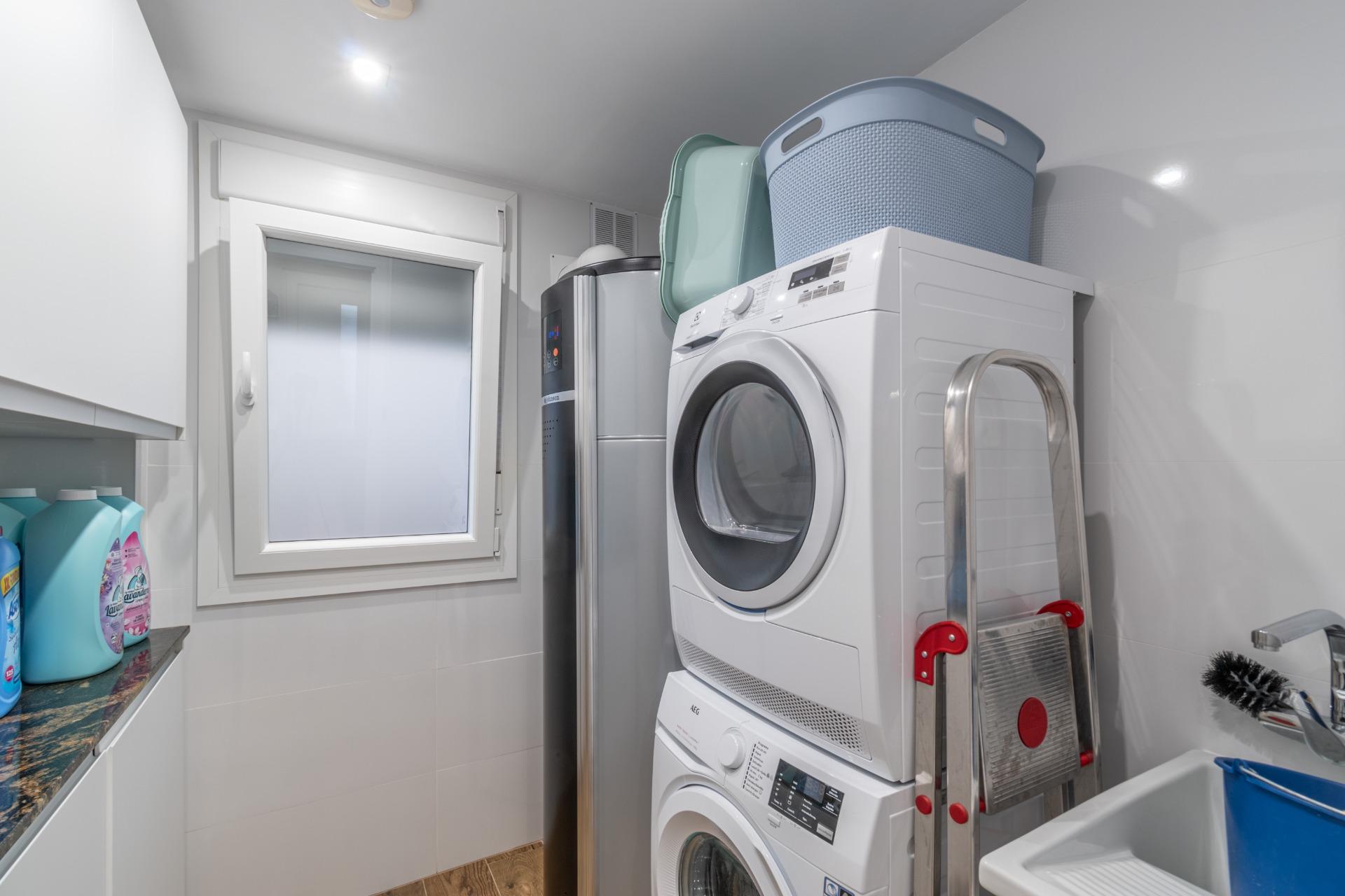 ESPECTACULAR CASA EN VENTA EN PELIGROS - foto 18