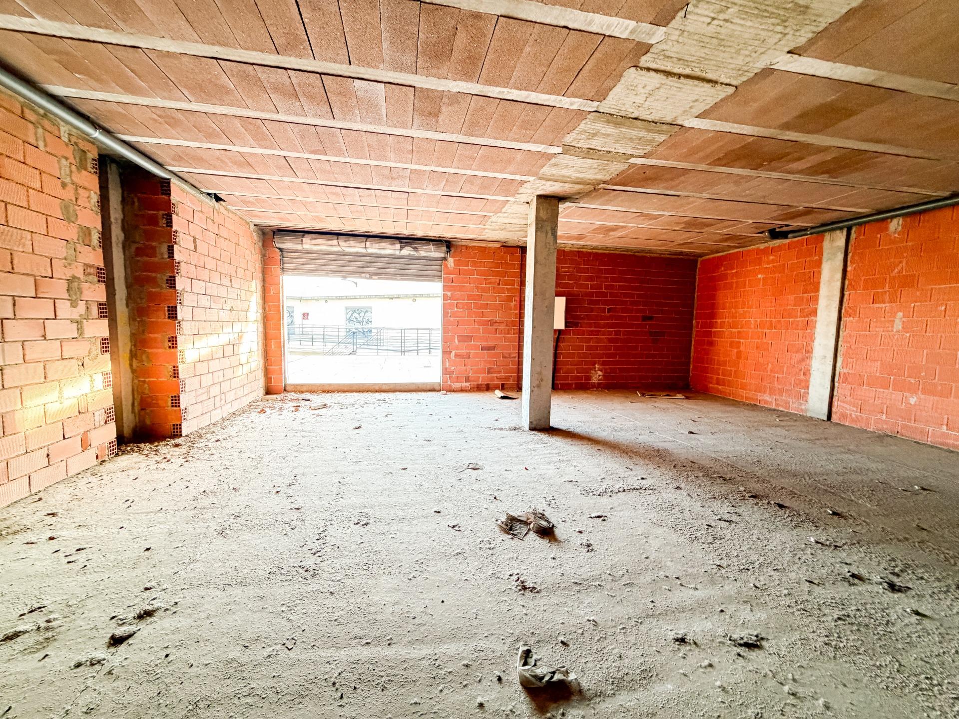 LOCAL EN ALQUILER EN PUERTO DE SAGUNTO - foto 8