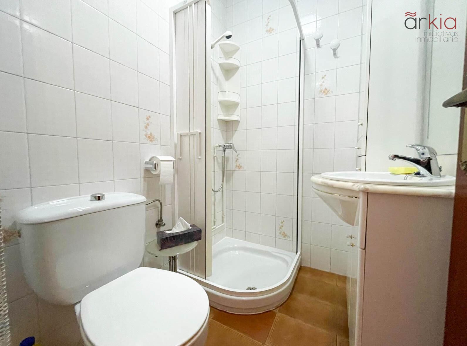 PISO DE 140 M. EN MARIN MENU - foto 14