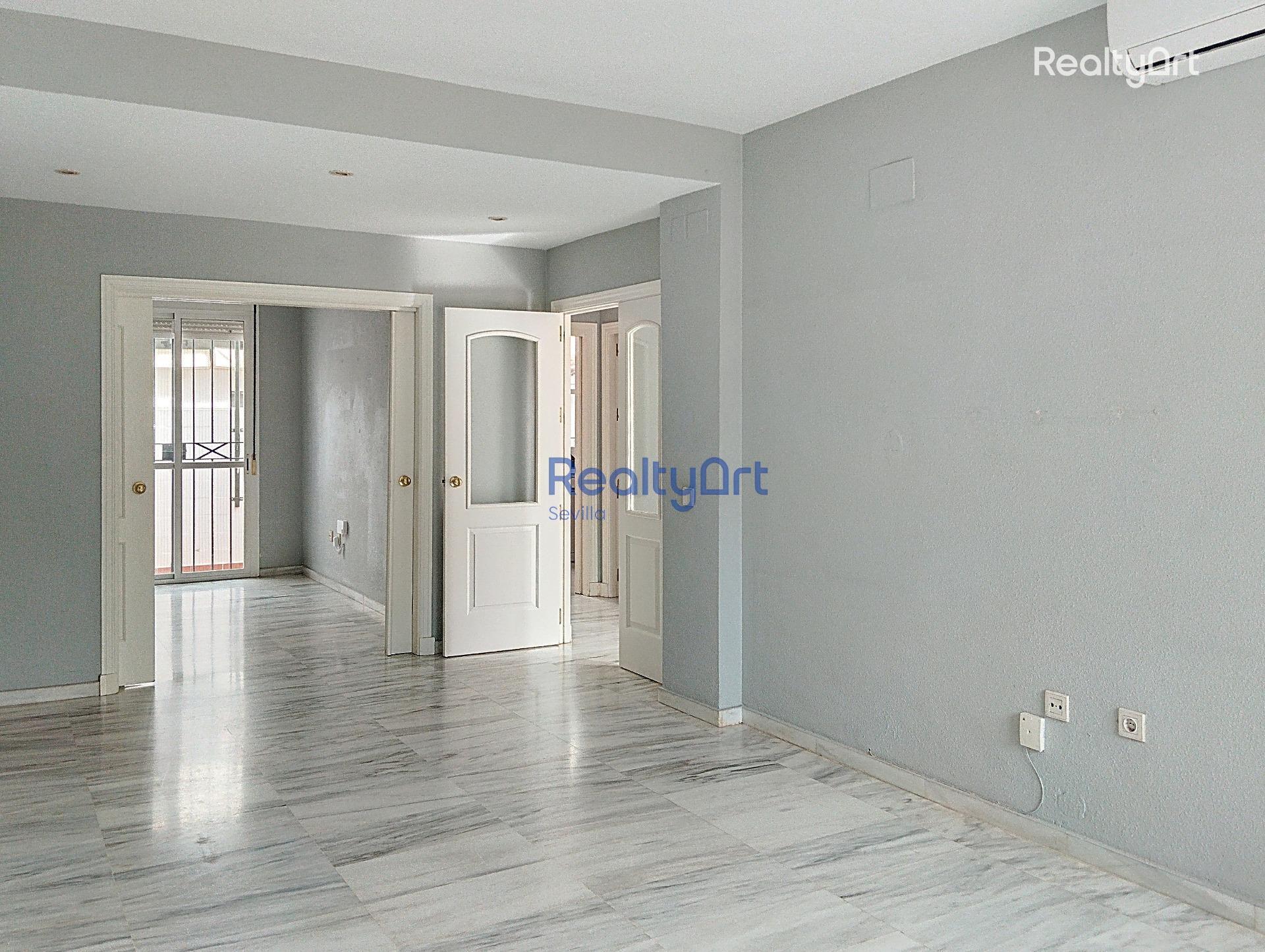 ADOSADO CASTILLEJA DE LA CUESTA - foto 11