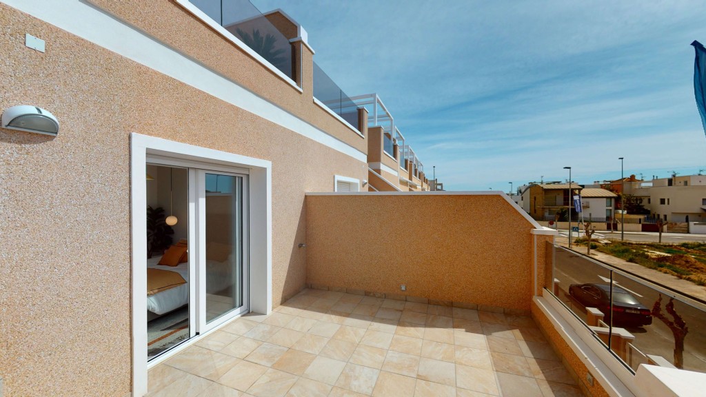 Casa de pueblo en Venta en Pilar De La Horadada Alicante - foto 4