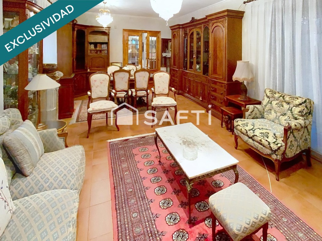 Propiedad única con dos viviendas y jardín. - foto 23