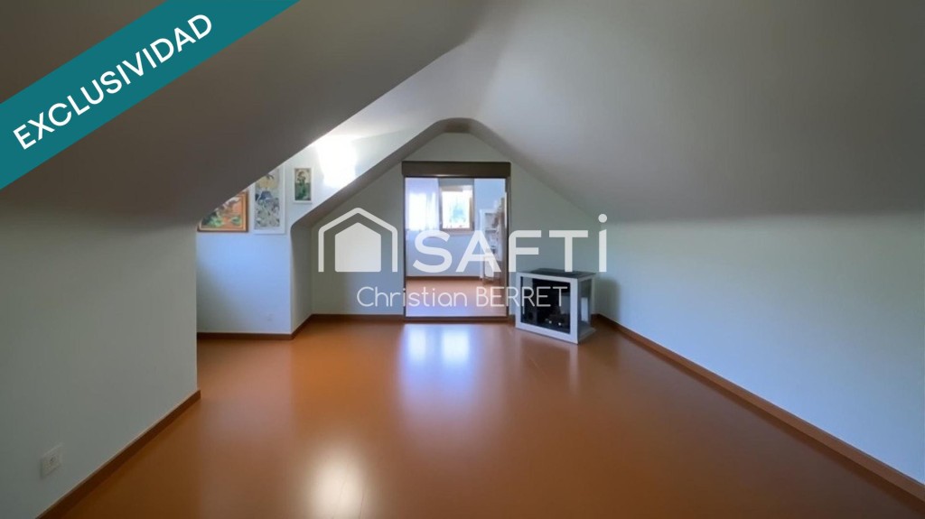 Propiedad única con dos viviendas y jardín. - foto 34