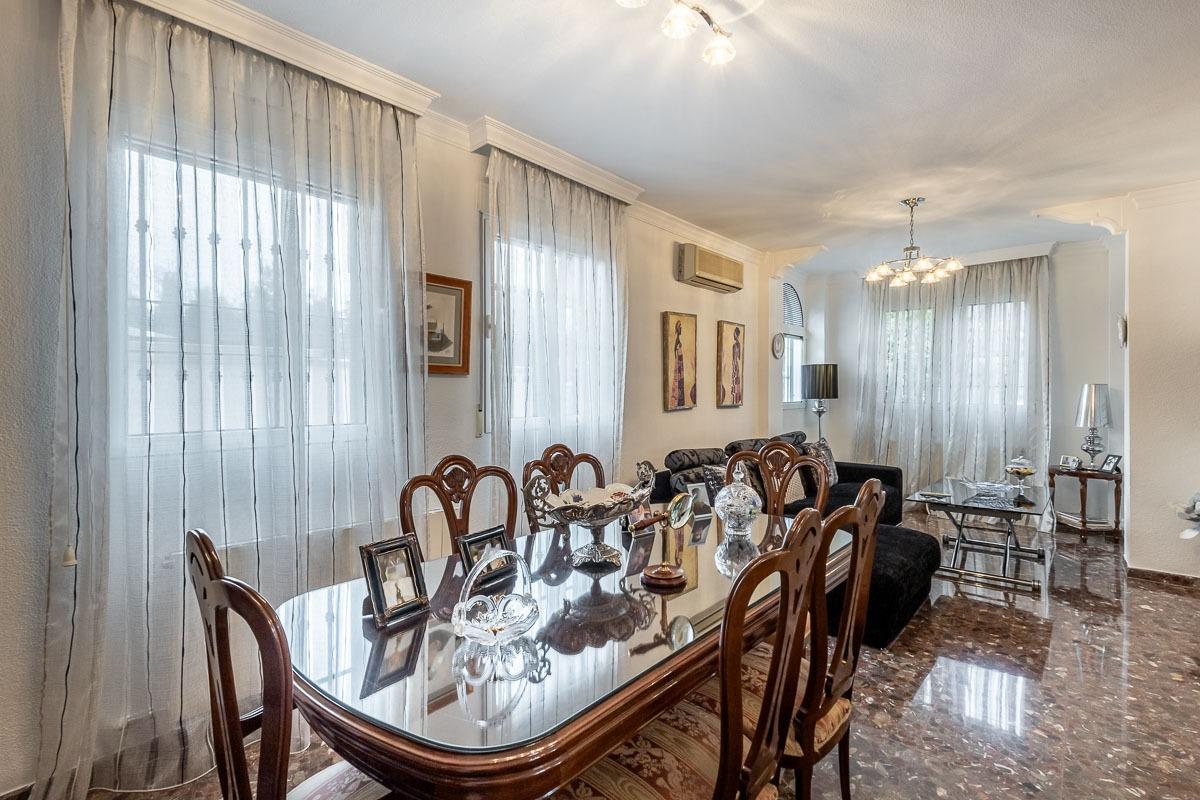 FANTÁSTICA CASA EN BOLA DE ORO - foto 4