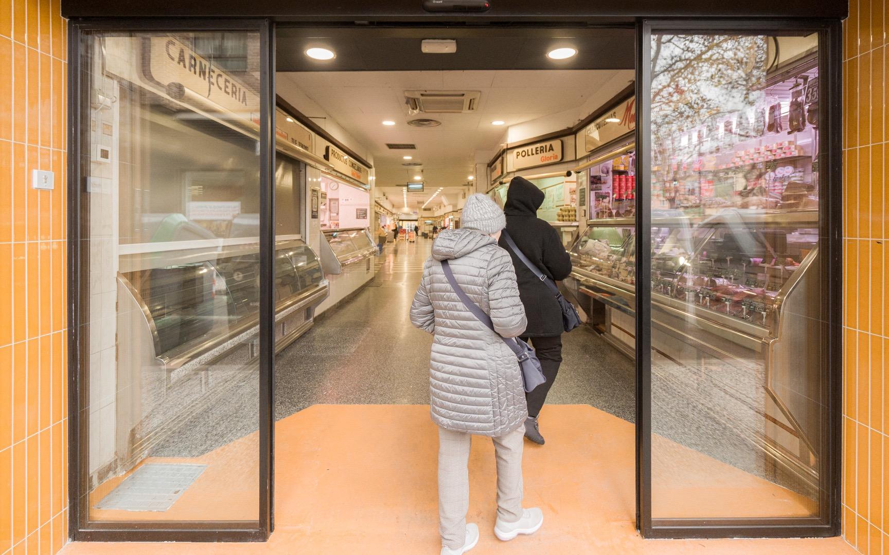 ¿Buscas un negocio rentable o un espacio versátil en Ciudad  - foto 2