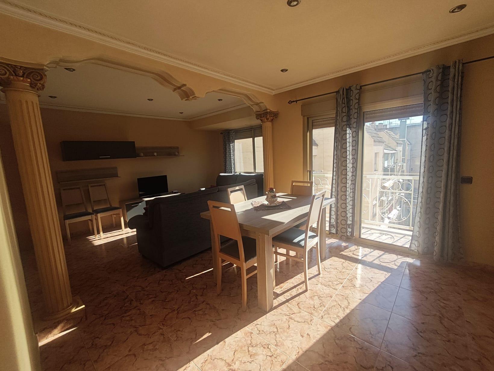 ALQUILER PISO MUY LUMINOSO EN ELDA - foto 17