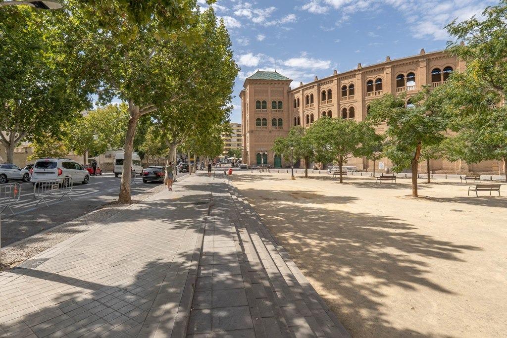 Venta de magnífico local en Avenida Doctor Olóriz - foto 40