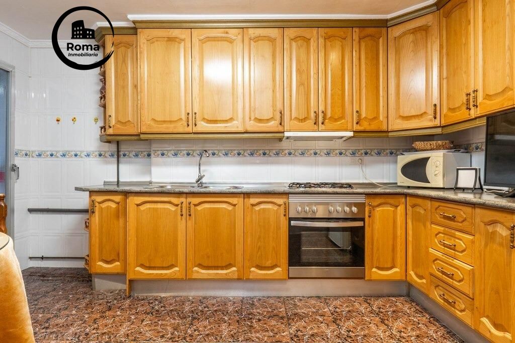 Piso con licencia de alquiler turístico en pleno centro de G - foto 15