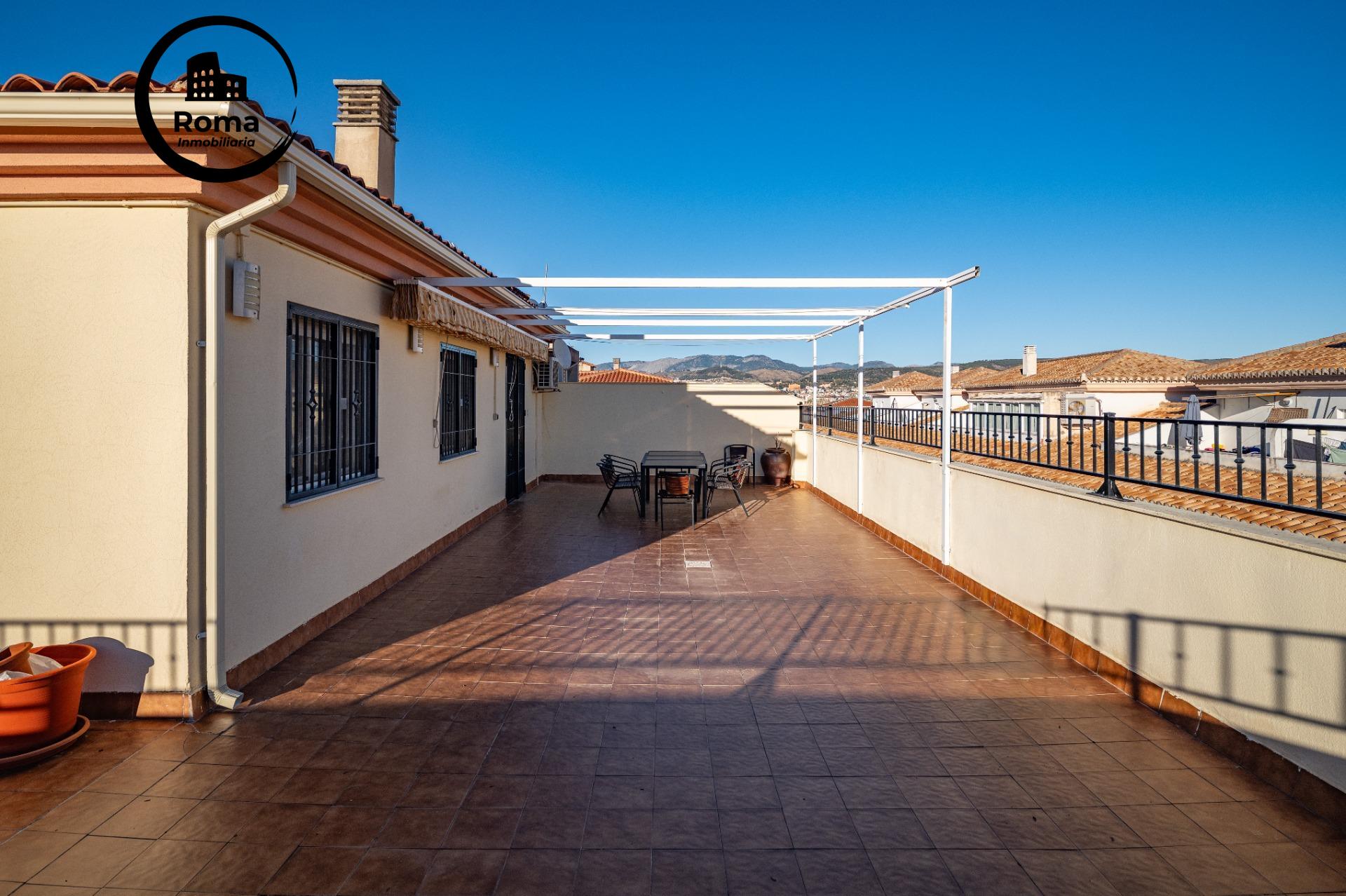 Ático en Armilla con Amplia Terraza y Vistas a Sierra Nevada - foto 12