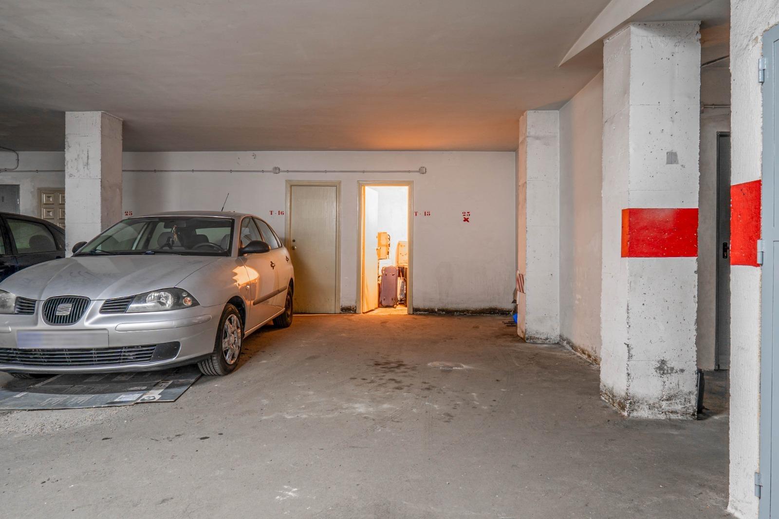 SE VENDE COCHERA EN CENES DE LA VEGA, VISTA BLANCA. - foto 9