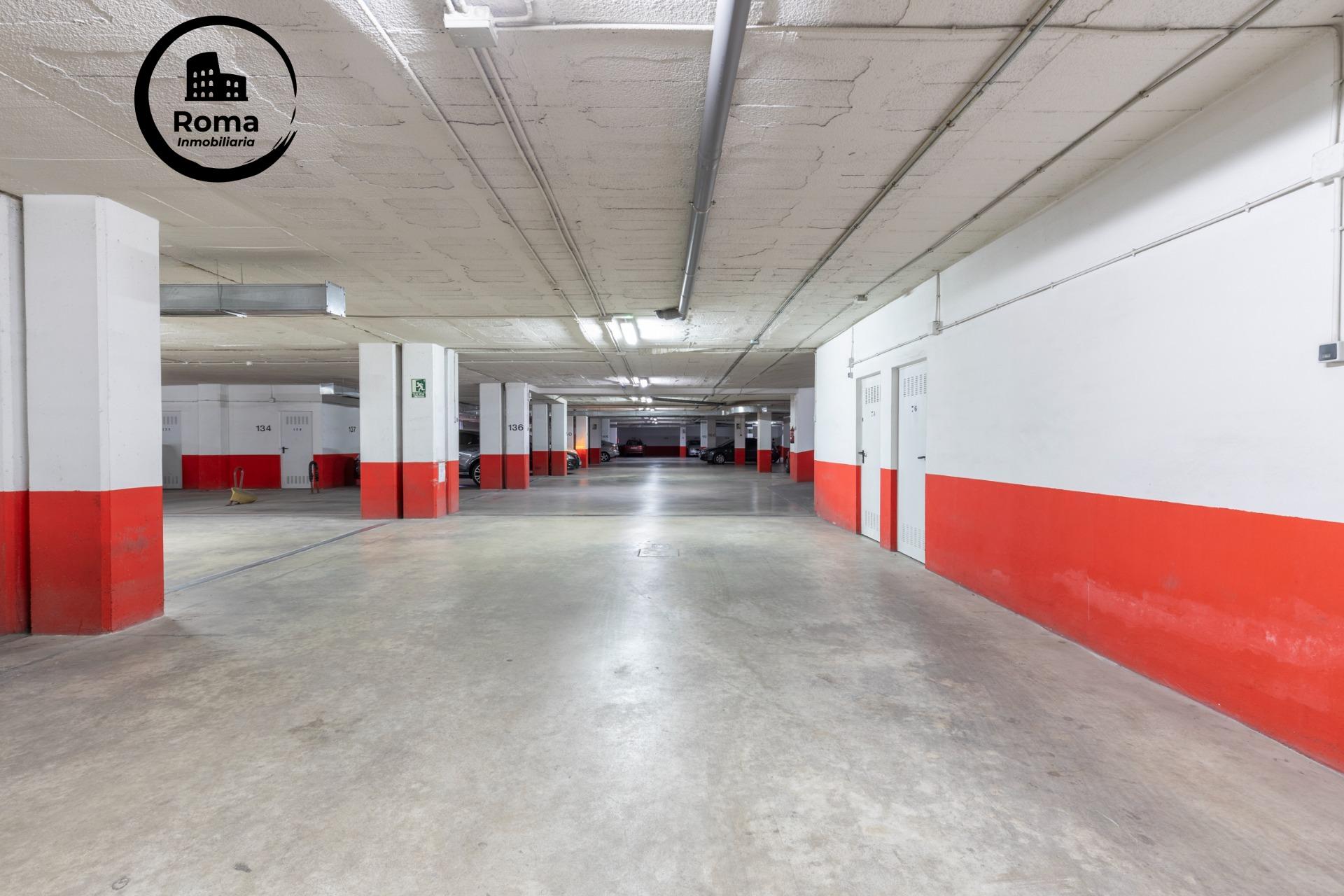 Plaza de garaje en urbanización privada pts