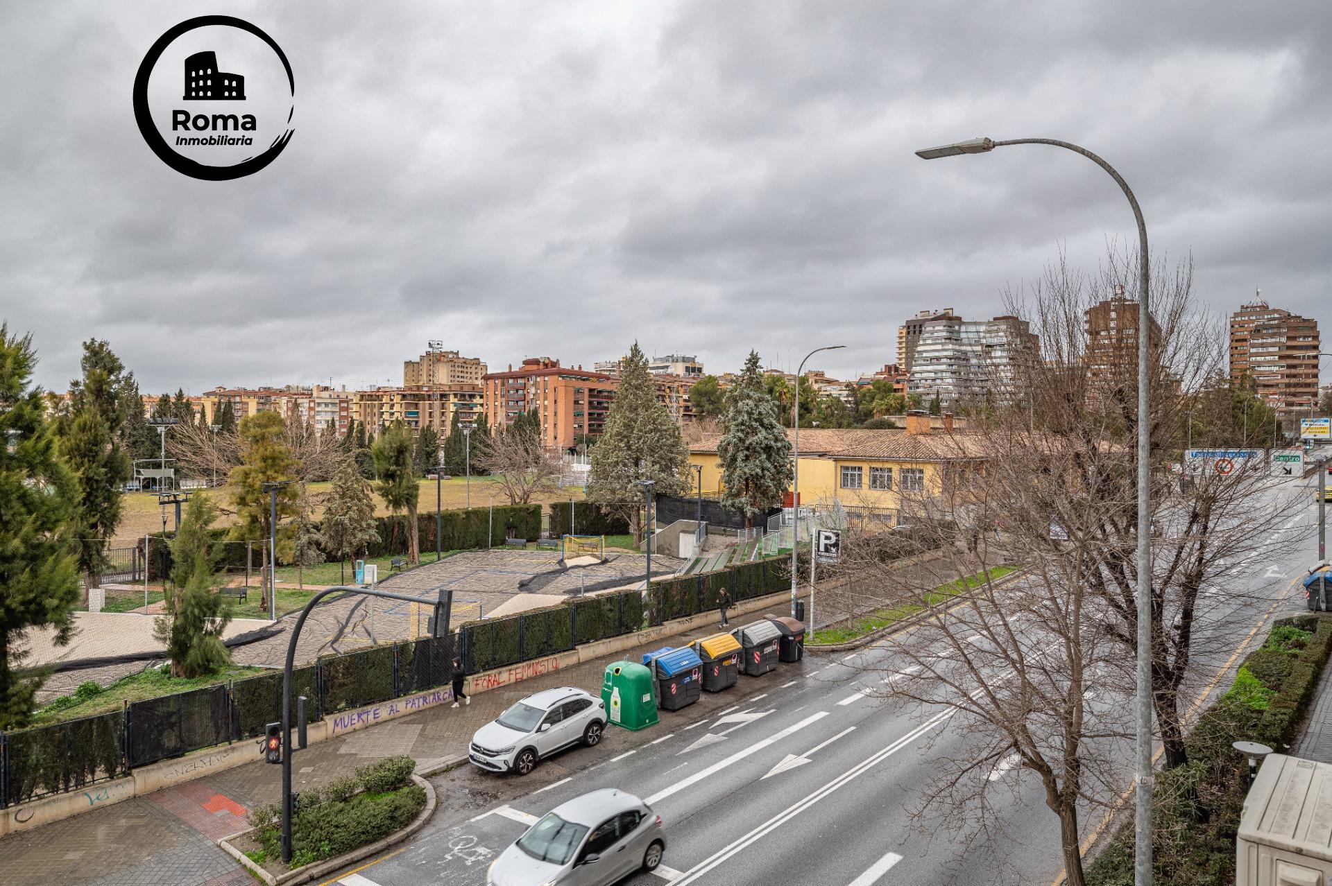 Gran Piso Reformado en Constitución, Frente a Paseillos Univ - foto 43