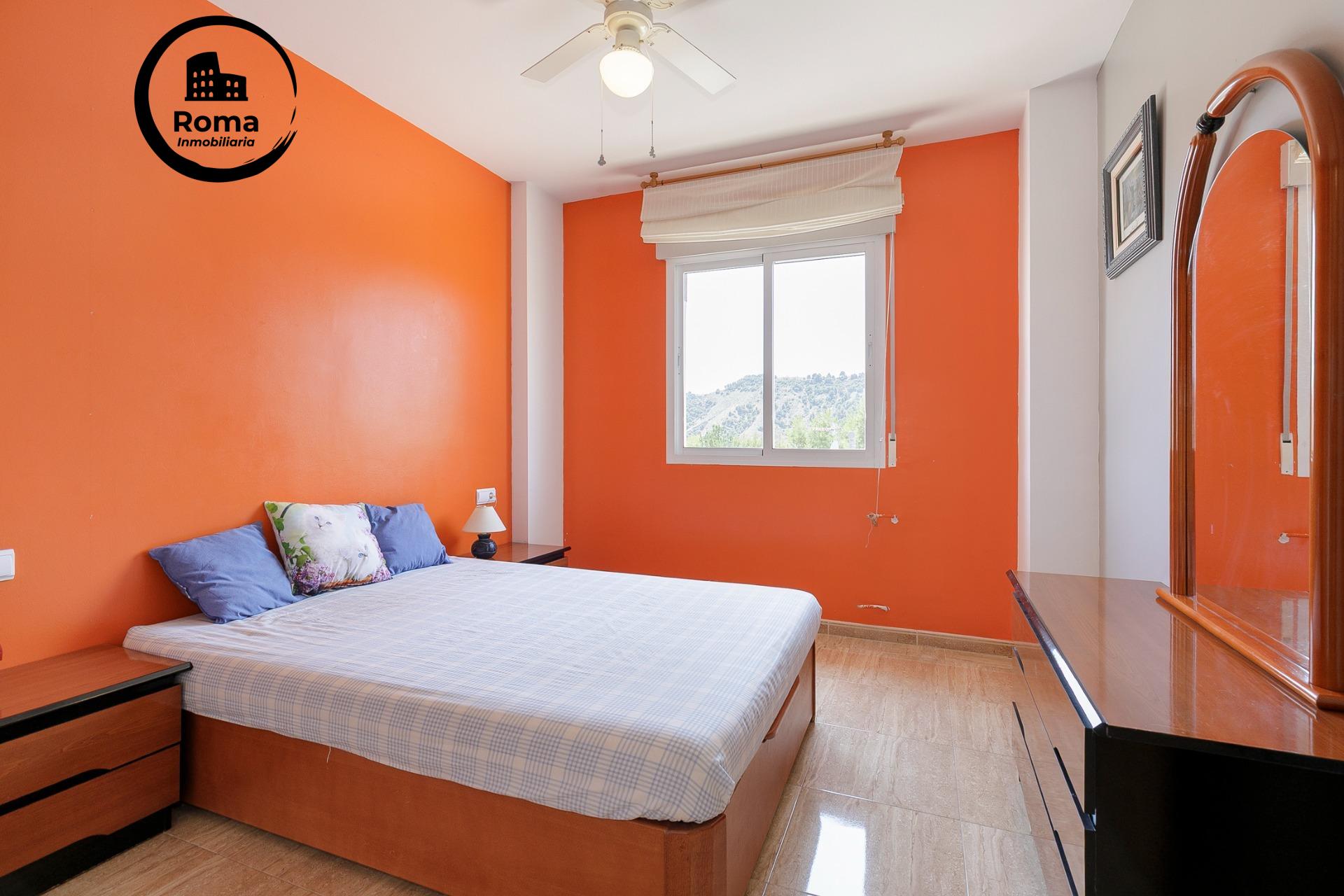 Preciosa casa reformada de 3 dormitorios con patios y terraz - foto 23