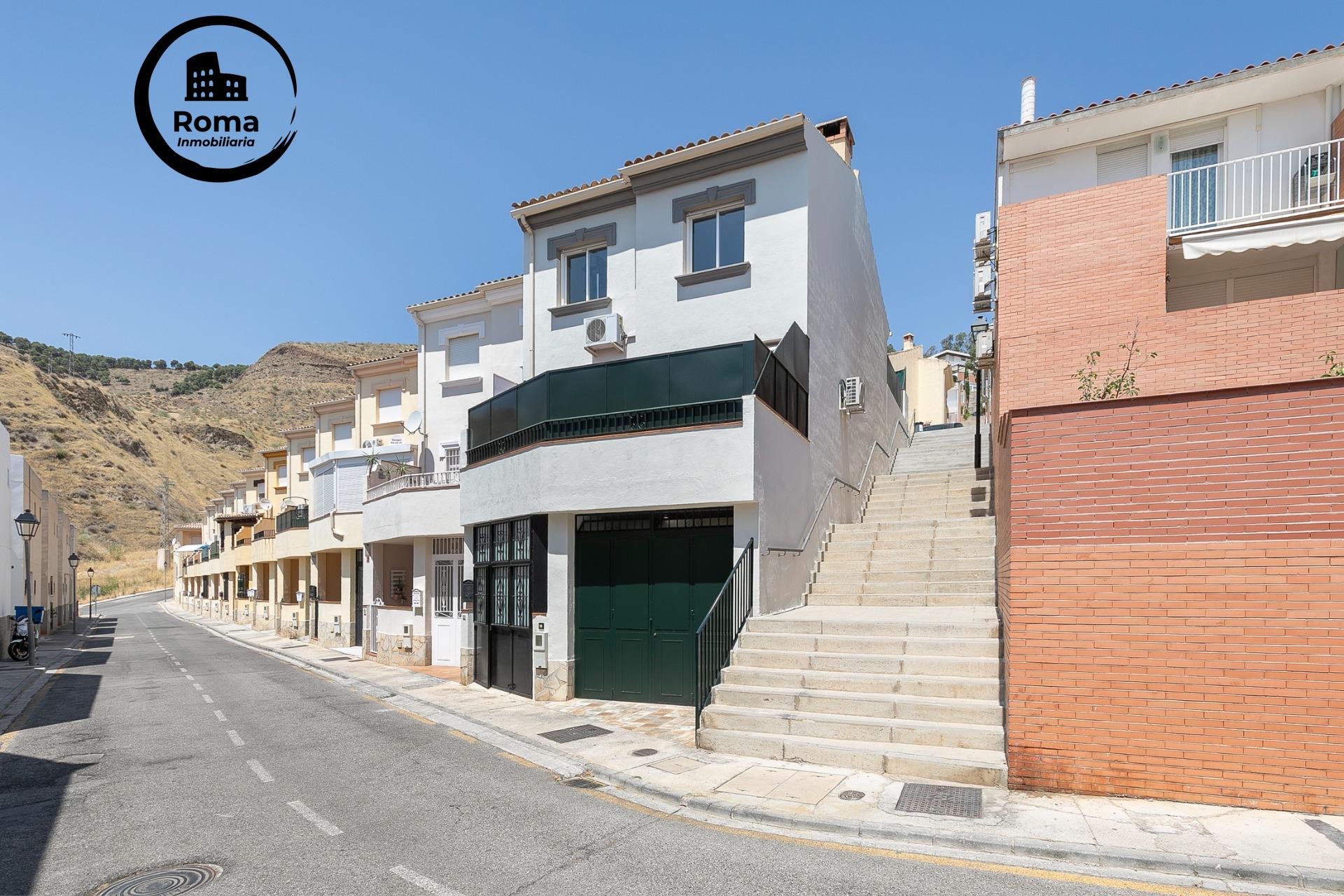 Preciosa casa reformada de 3 dormitorios con patios y terraz - foto 45