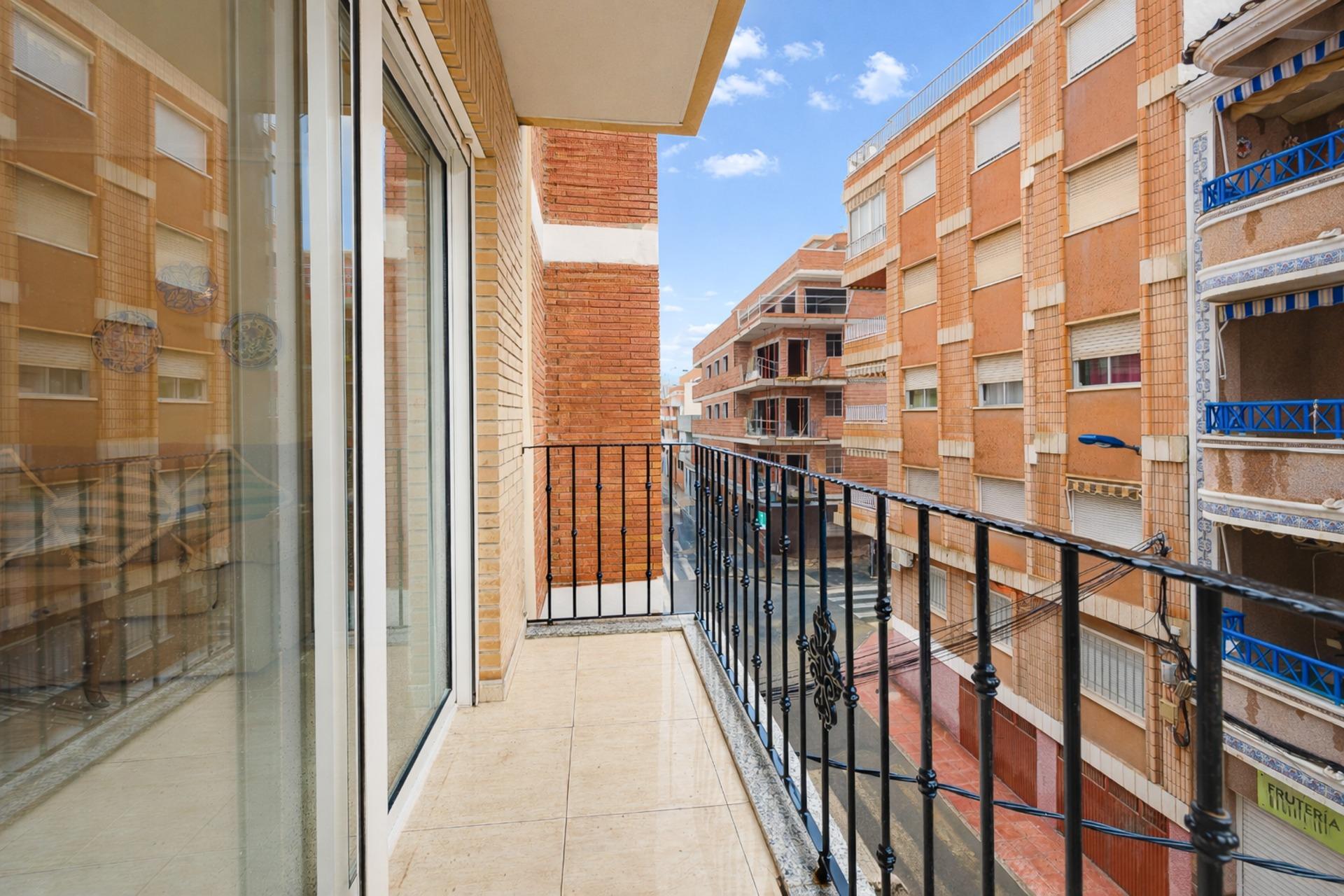 Venta de Apartamento con plaza de garaje Playa del Cura en T - foto 9