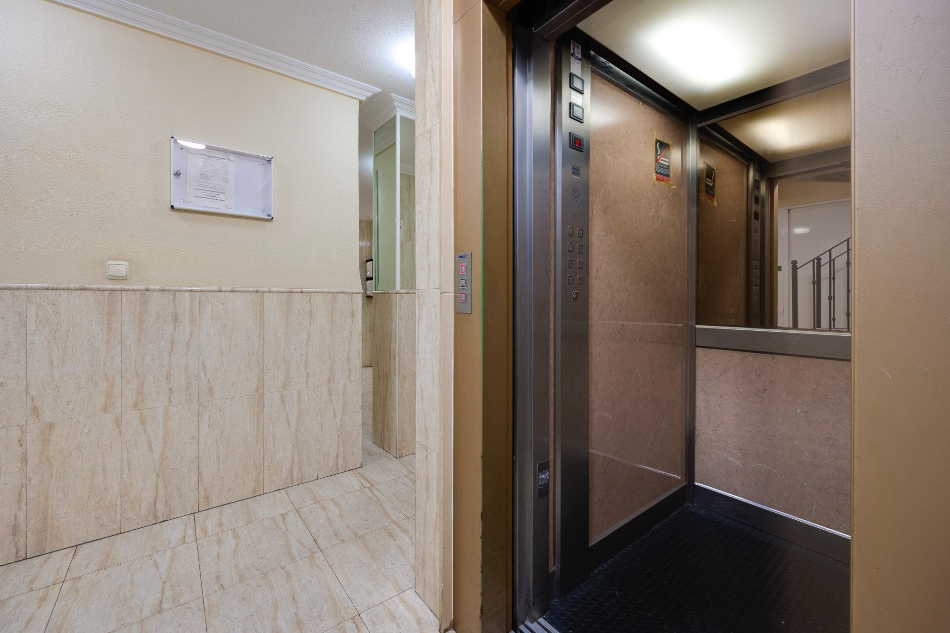 Venta de Apartamento con plaza de garaje Playa del Cura en T - foto 30