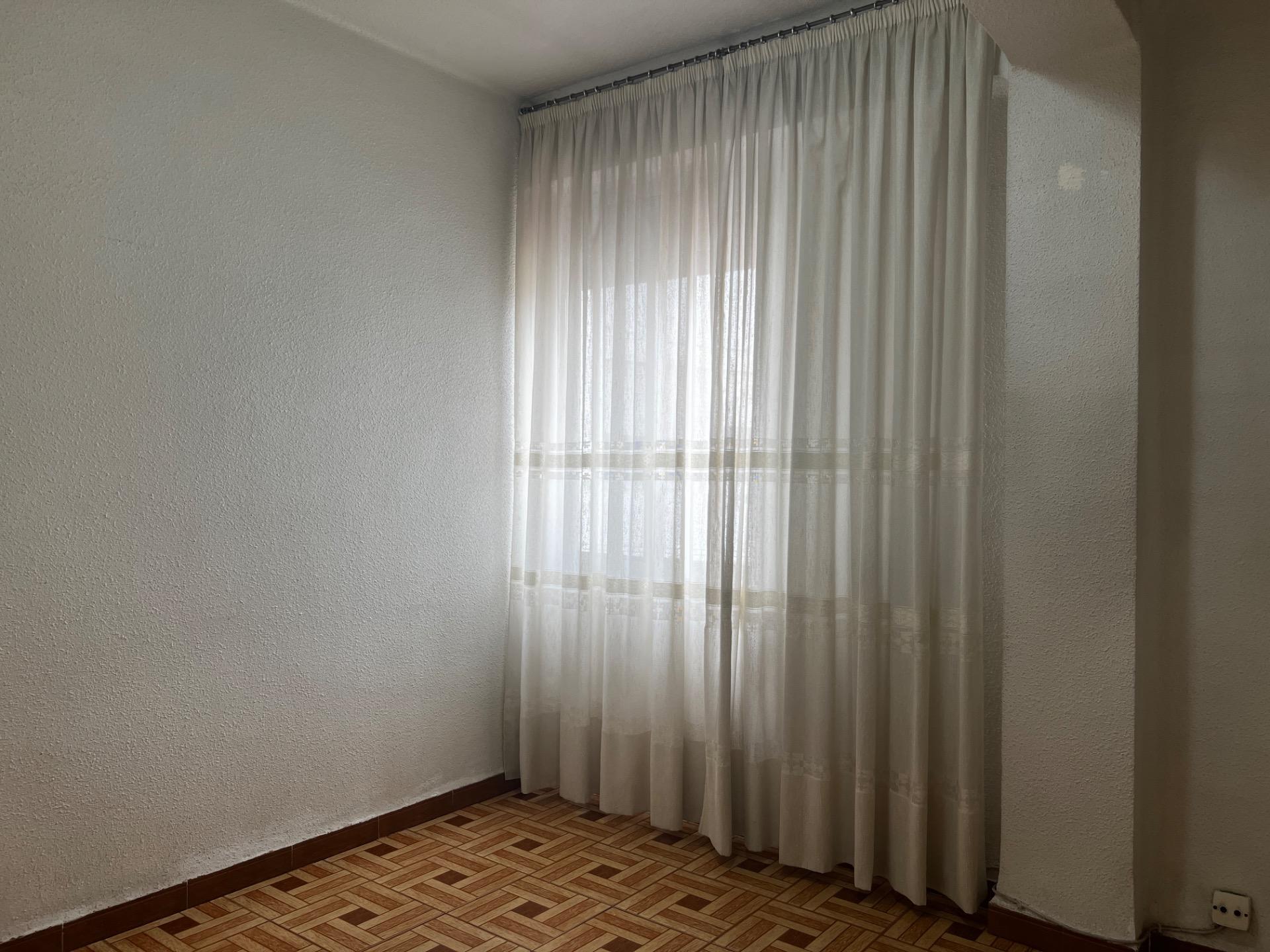 PISO CON ASCENSOR EN VALENCIA MARXALENES - foto 18