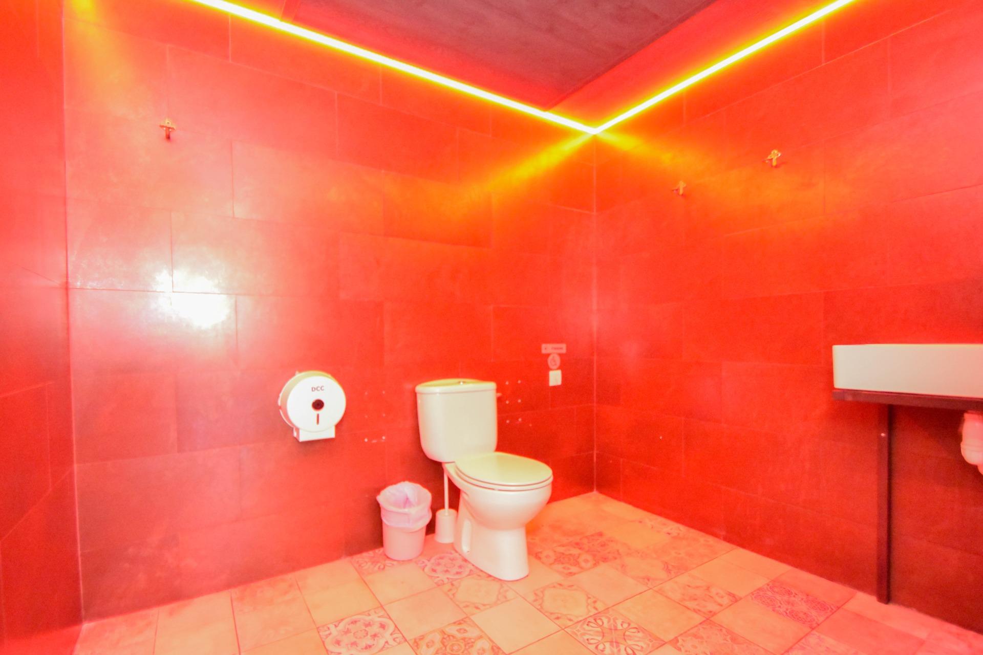 Pub en pleno centro de Granada ¿Eres un emprendedor apasiona - foto 18