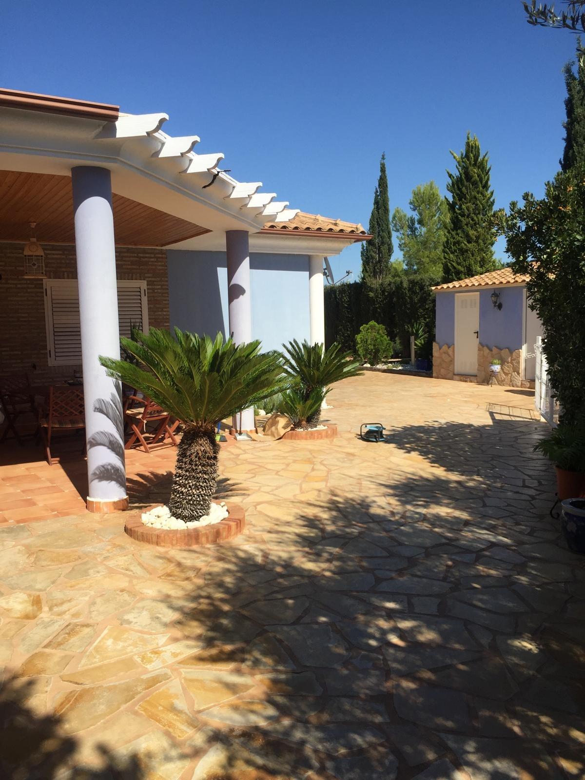 EXCLUSIVA VILLA INDEPENDIENTE CON PARCELA DE 1.340 m2 Y PISC - foto 27