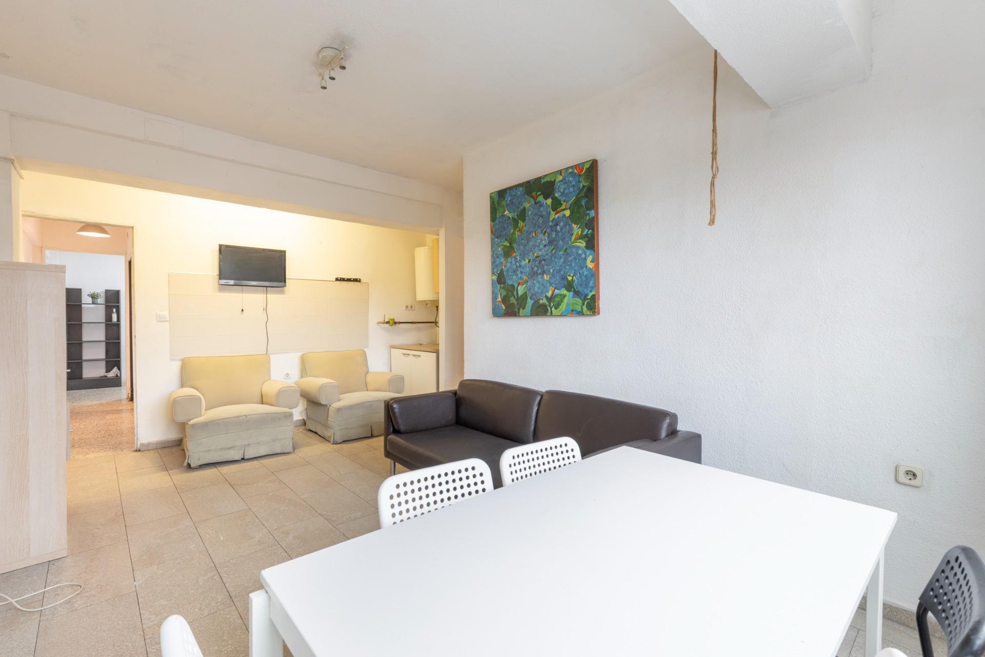 PISO DE 4 DORMITORIOS EN CAMINO DE RONDA - foto 4