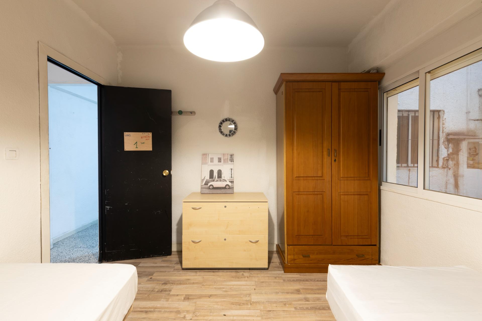 PISO DE 4 DORMITORIOS EN CAMINO DE RONDA - foto 22