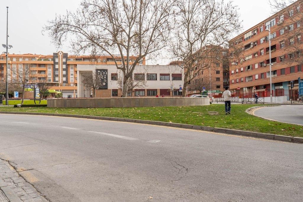 Venta de magnífico local en Avenida Doctor Olóriz - foto 30