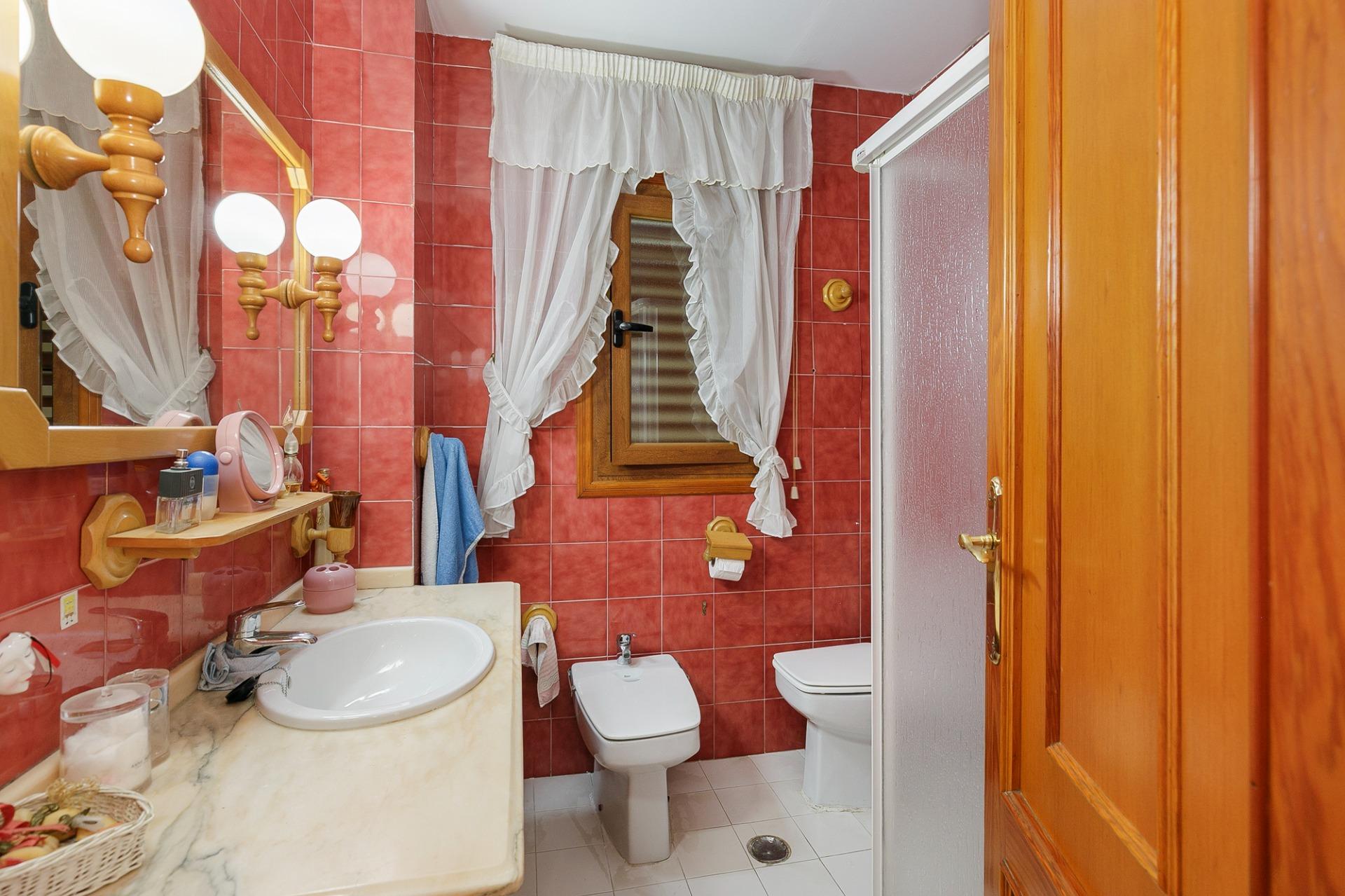 Venta de Edificio en Baza - foto 11