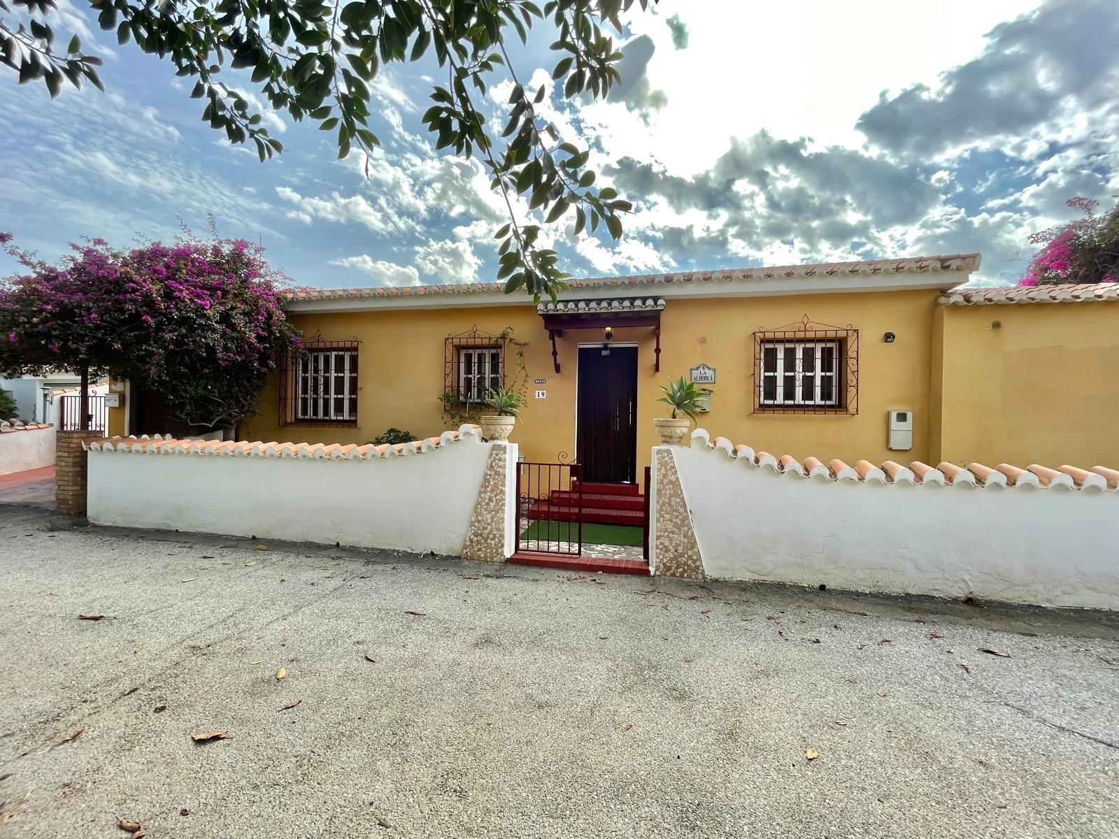 Oportunidad Única en Costa Aguilera Alta: Casa con Vistas al - foto 39