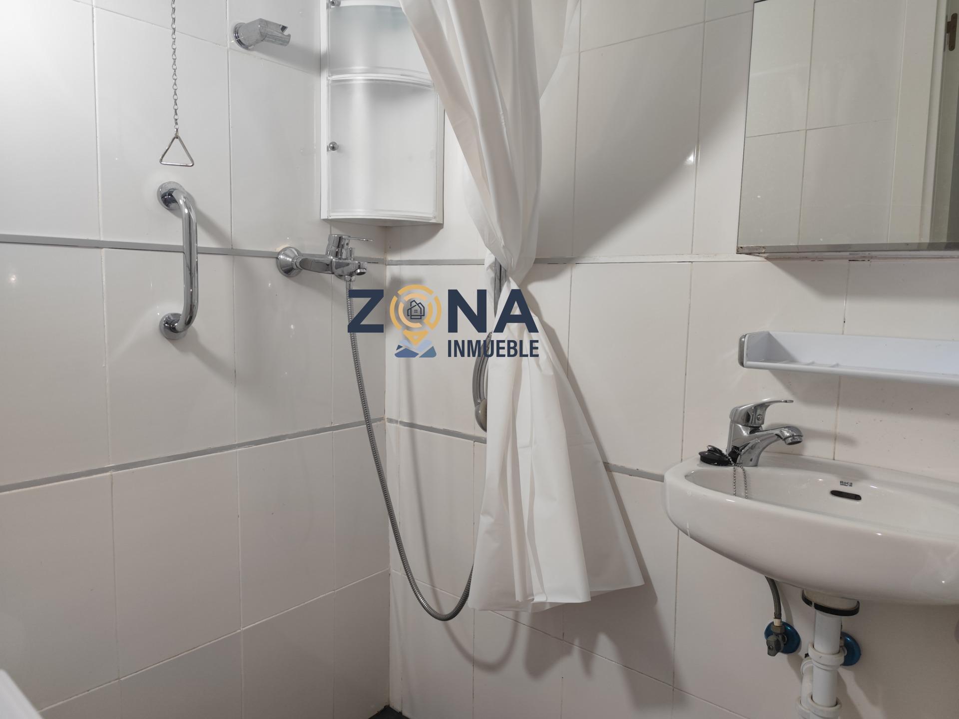 CASA DE DOS habitaciones CERCA A PLAZA MAYOR - foto 9