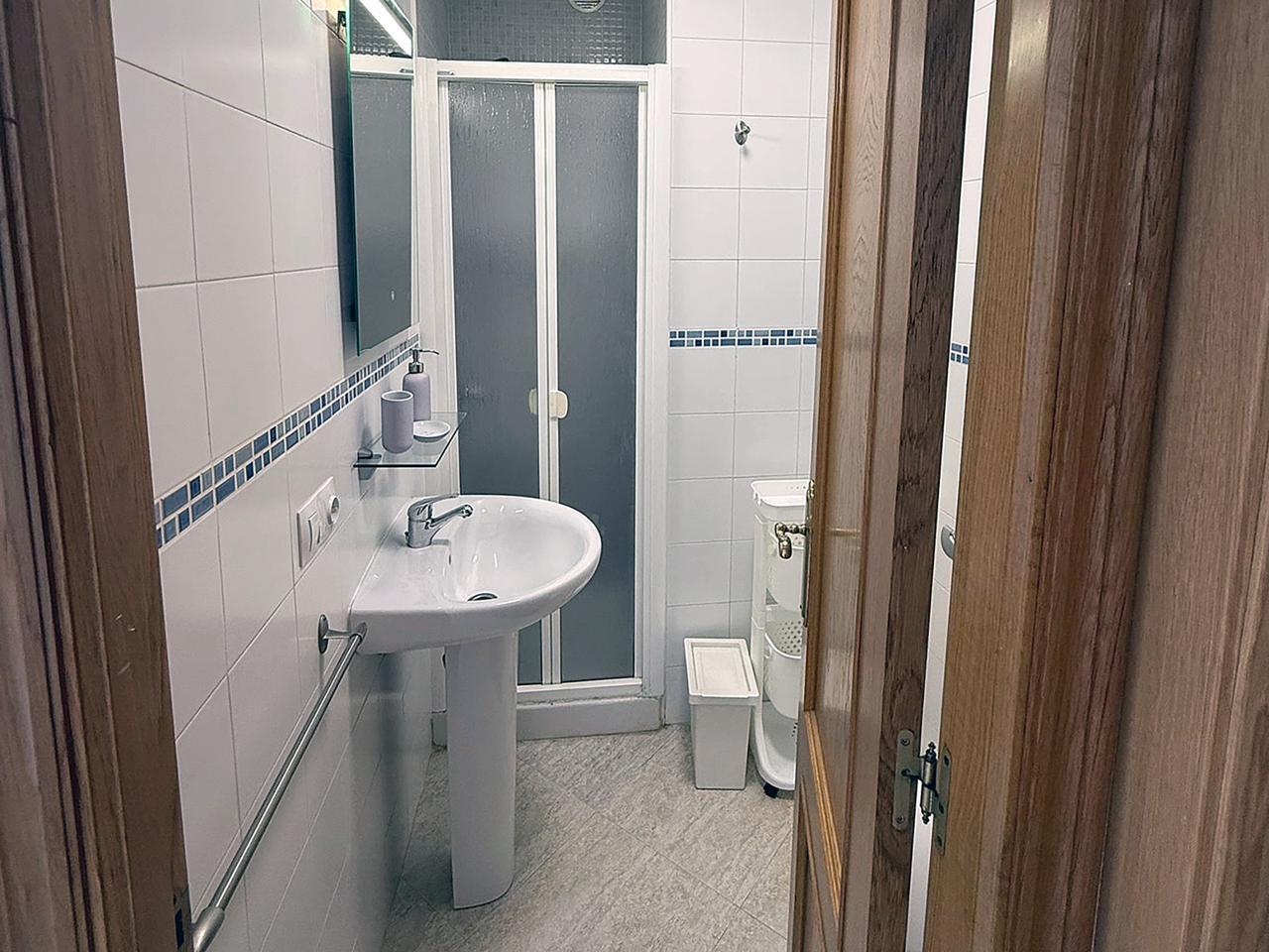 habitaciones EN ALQUILER PARA ESTUDIANTES DE LA UAX EN VILLA - foto 15