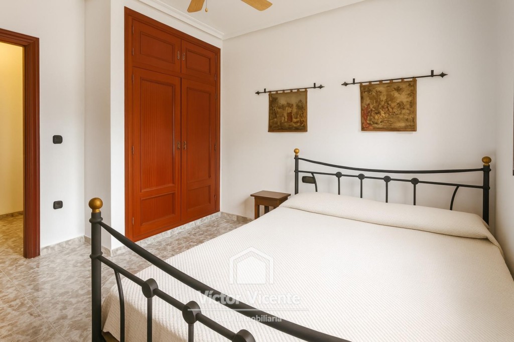 Gran chalet independiente de una sola planta - foto 25