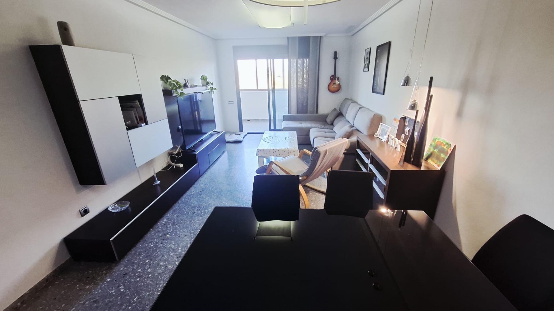 MAGNIFICO  PISO EN ALQUILER EN ZONA UNIVERSIDAD - foto 2