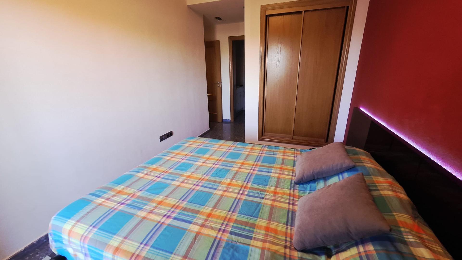 MAGNIFICO  PISO EN ALQUILER EN ZONA UNIVERSIDAD - foto 13