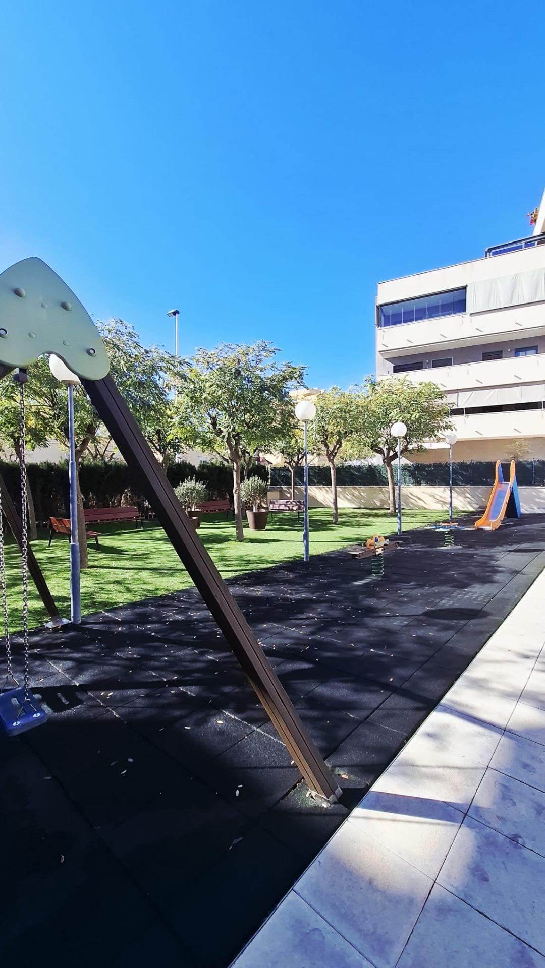 MAGNIFICO  PISO EN ALQUILER EN ZONA UNIVERSIDAD - foto 38