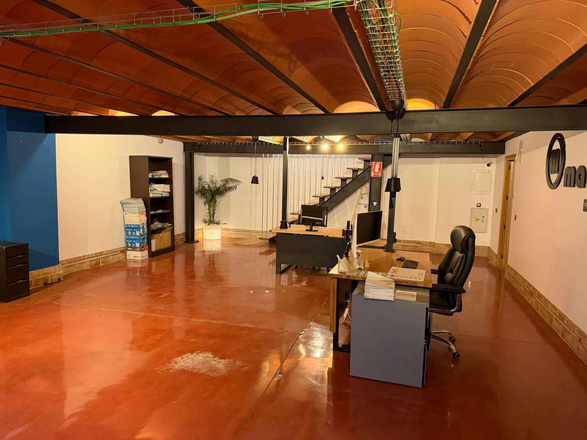 AMPLIA NAVE EN AVDA. AMARGACENA, CORDOBA - OPORTUNIDAD DE IN - foto 9