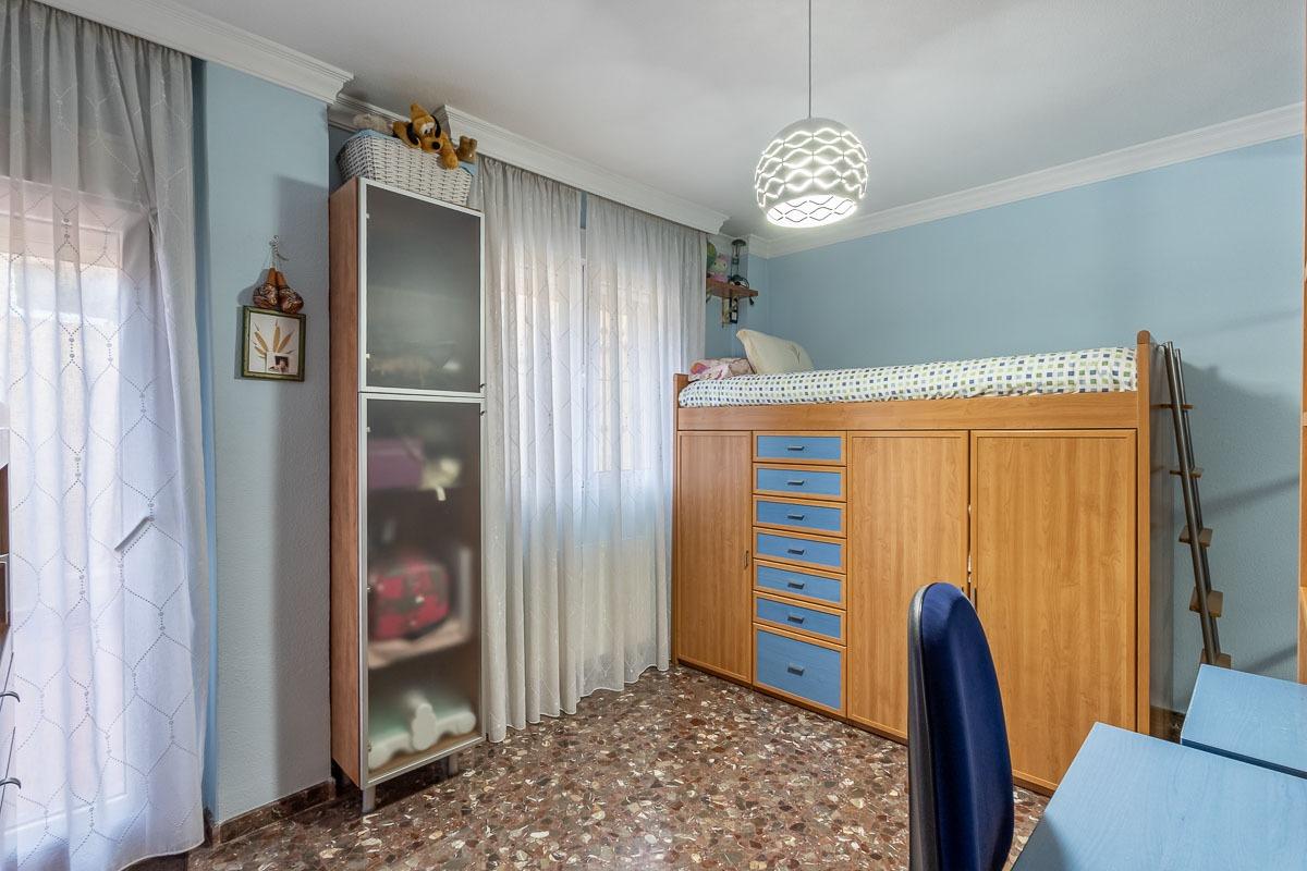 FANTÁSTICA CASA EN BOLA DE ORO - foto 24