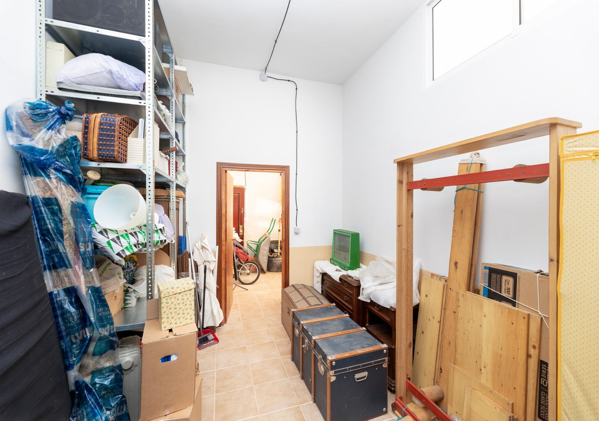 Local con gran versatilidad en Calle Amberes – Camino Bajo d - foto 6