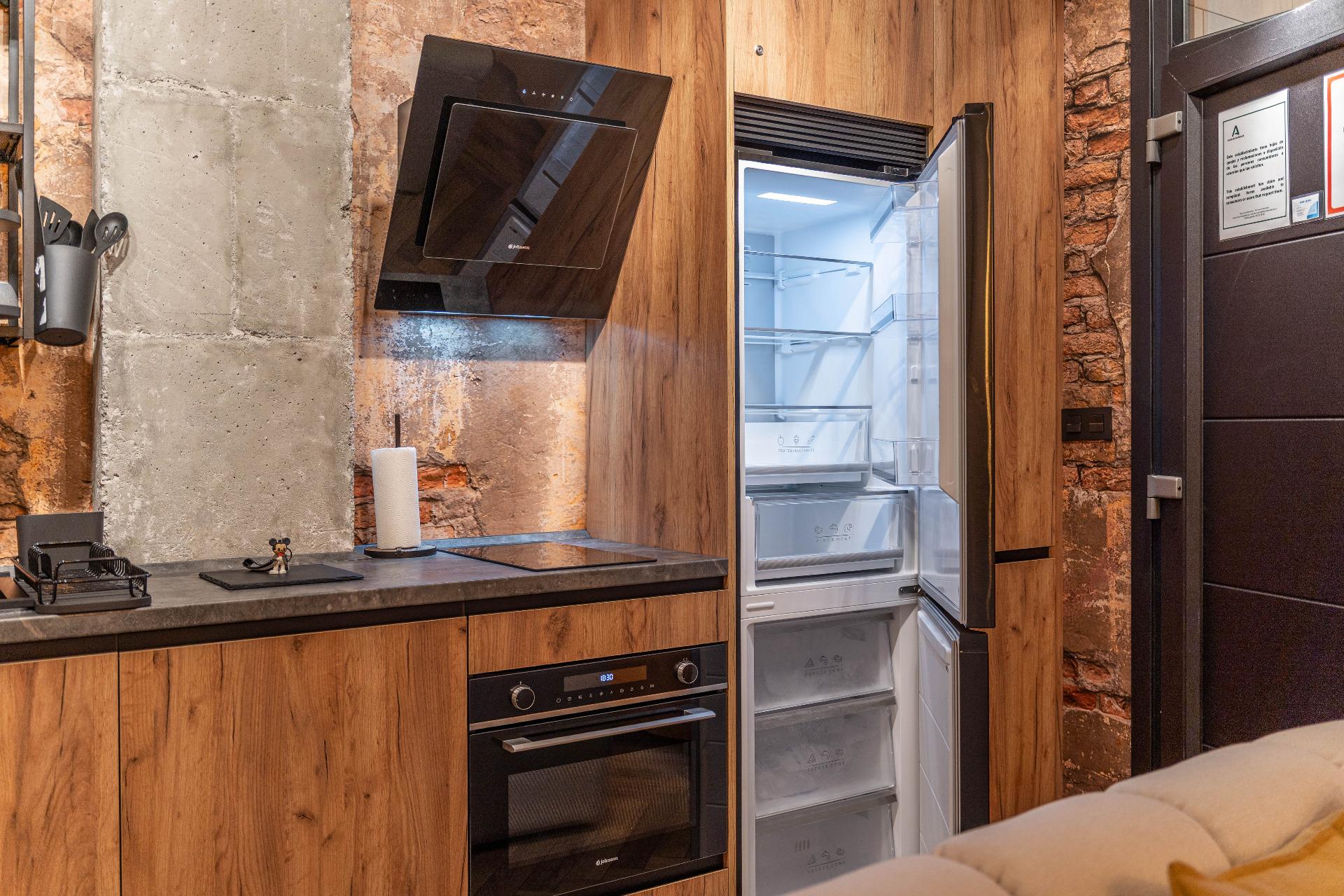 GRANADA PRECIOSO LOFT A ESTRENAR AMUEBLADO  CON CAMBIO DE US - foto 5