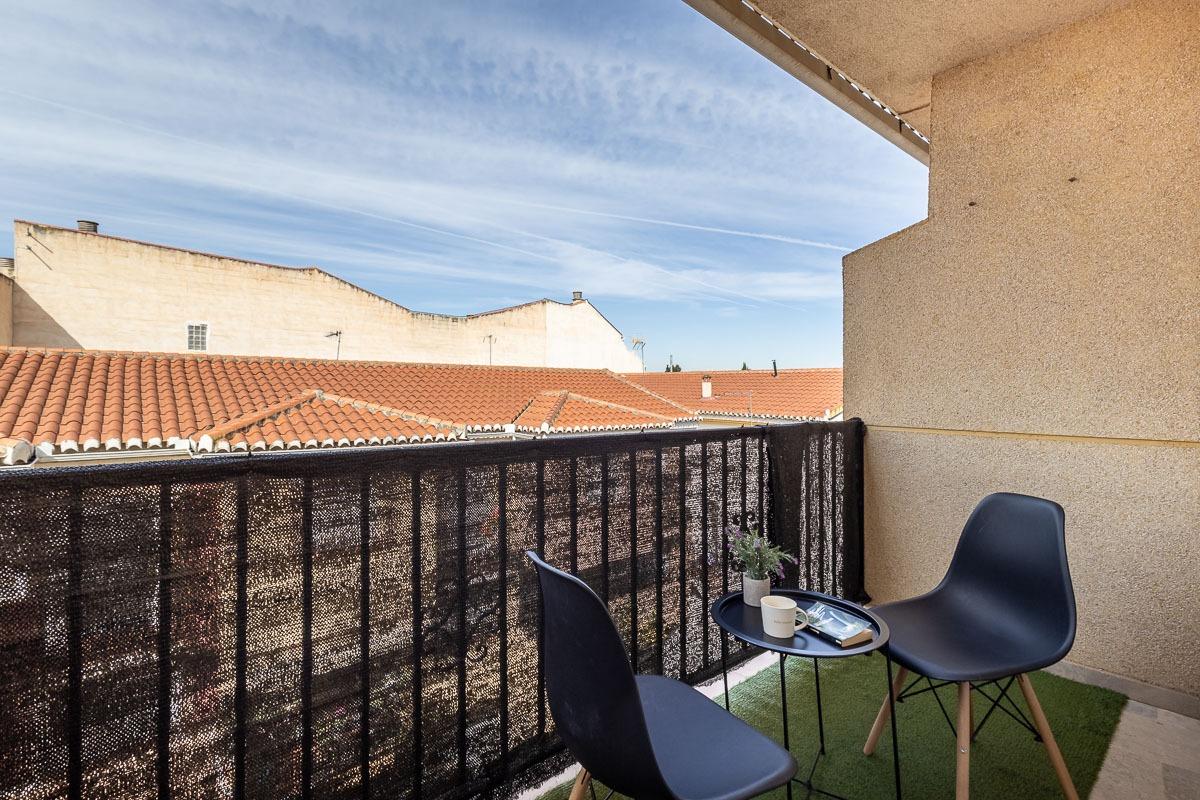 Piso en pleno centro de Cúllar Vega al mejor precio de la zo - foto 18