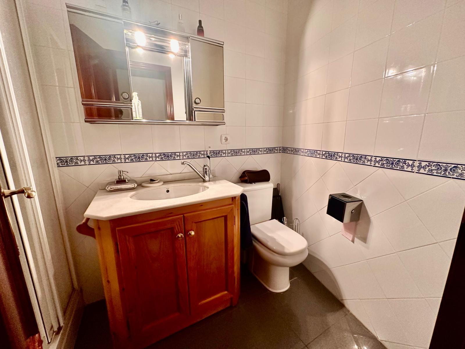 Amplio y Acogedor Piso en el Corazón de Fuente Obejuna - foto 8